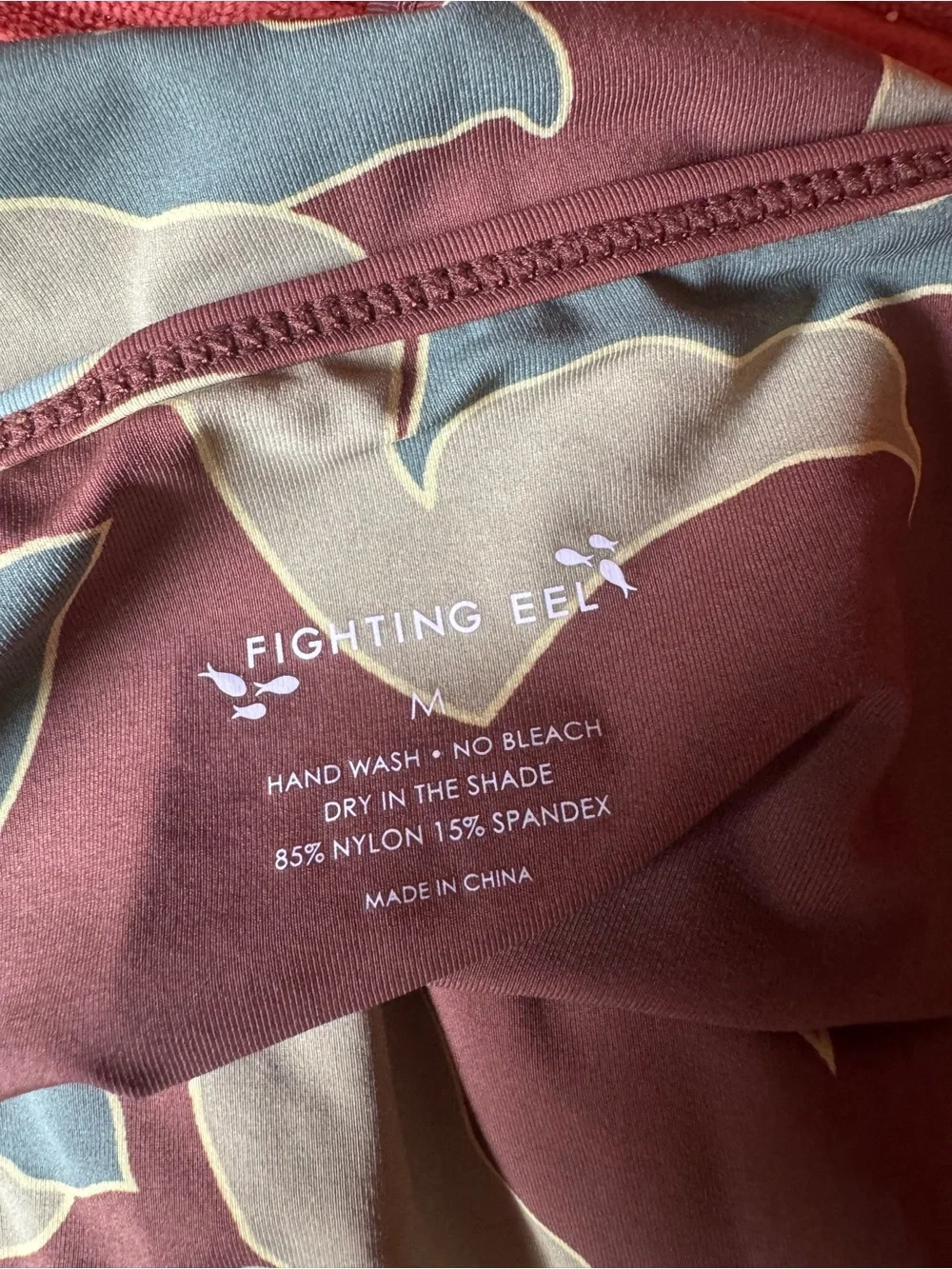 NWT Fighting Eel Tankini TOP RUMI - SUEDE STAR FLOWER medium